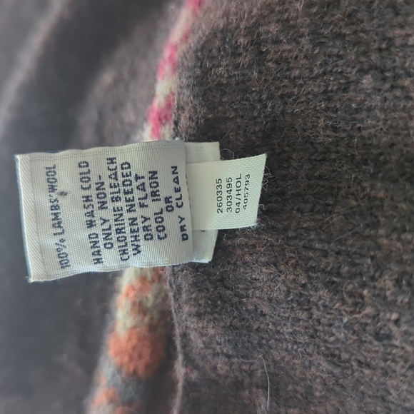 3/$15 MENS Gap Factory Scarf - Picture 5 of 6